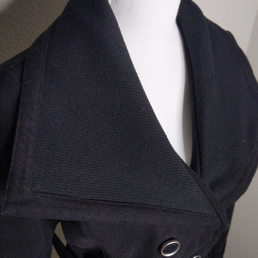 G by Guess Black Peacoat Women’s Large | Oversized Collar Belted Wool Blend Coat - Picture 4 of 10